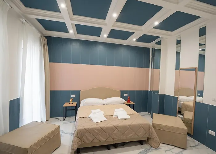 Medina H. Napoli Centro, By Clapa Group