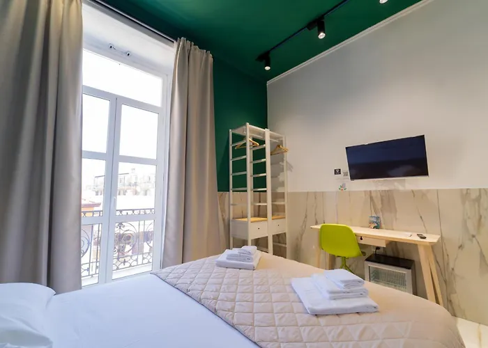 Medina H. Napoli Centro, By Clapa Group
